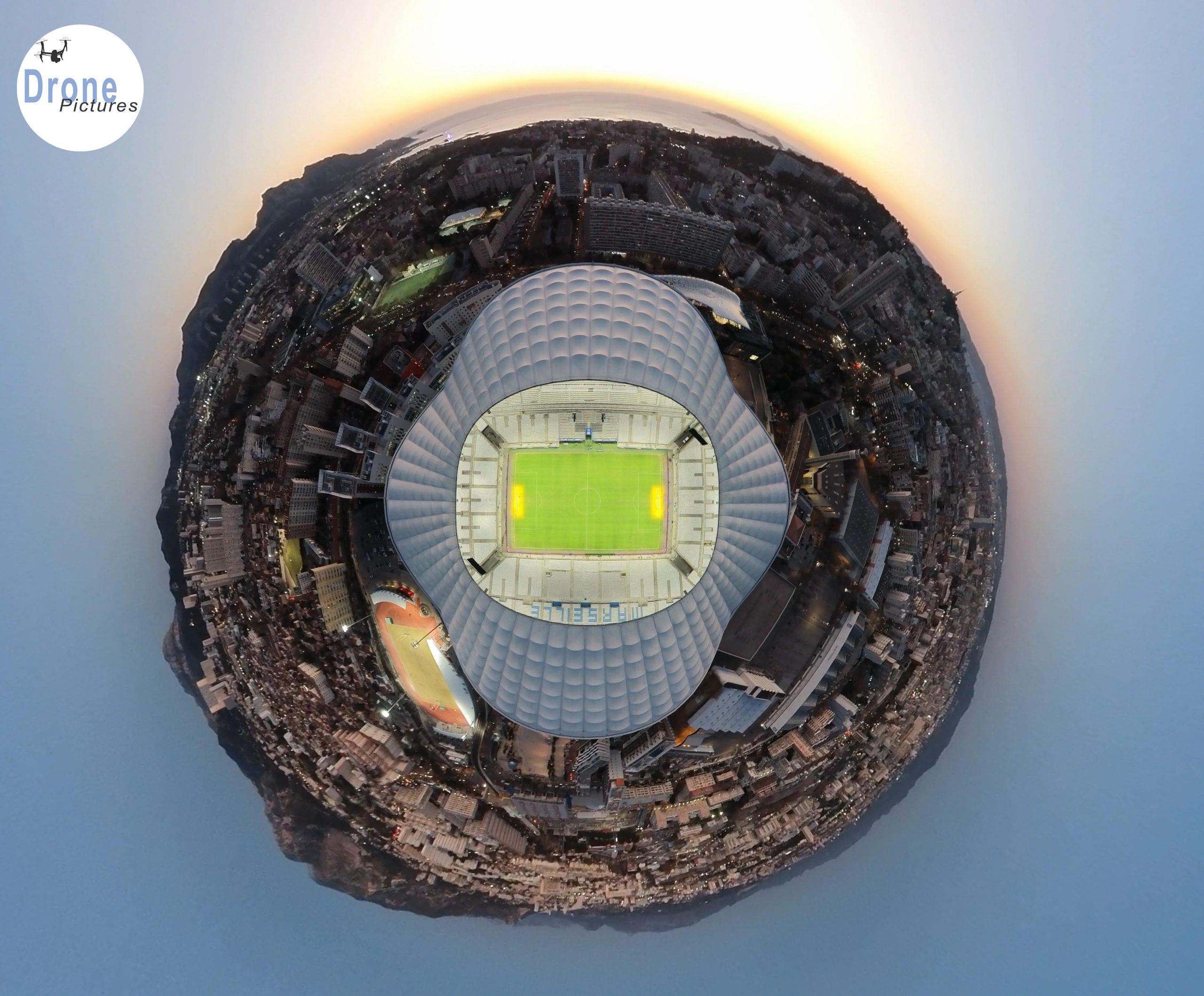 426 Images et Photos de Stade velodrome marseille Libres de Droits